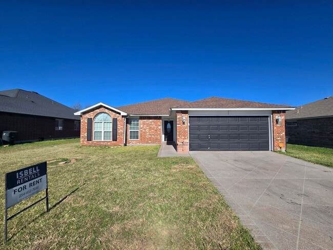 Photo - NEW IN MANAGEMENT - AVAILABLE NOW!