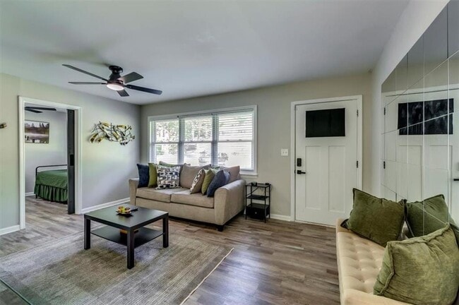 Photo - 3482 Scenic Dr