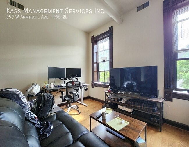Photo - 959 W Armitage Ave Unit 959-2B