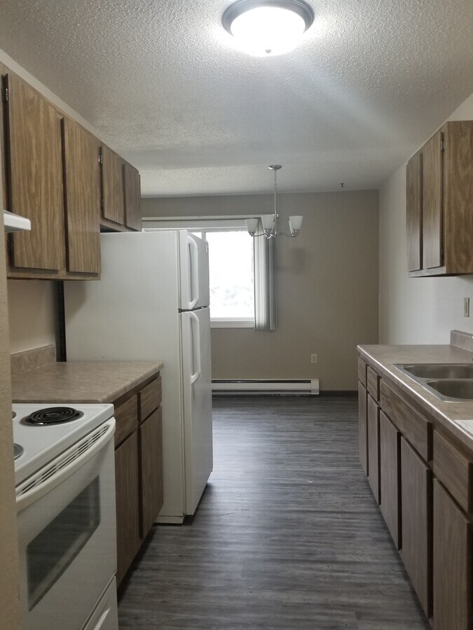 Photo - Parkview Apartments