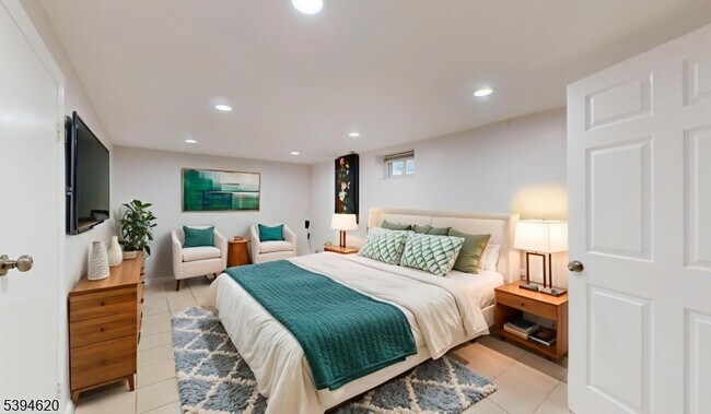 Building Photo - 750 Lafayette Ave