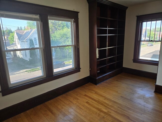 Photo - 12 Platt St Unit 12 Platt St Apt B