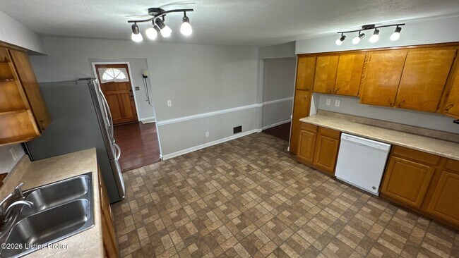 Photo - 113 Southview Terrace