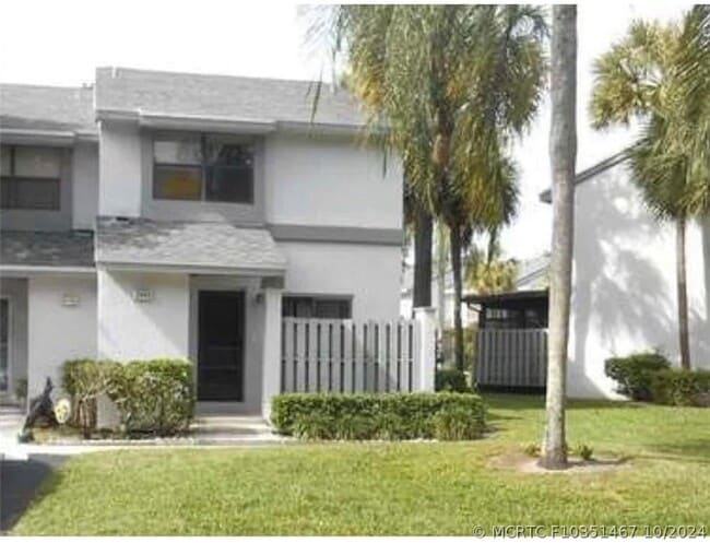 Building Photo - 3343 Carambola Cir S Unit 3343