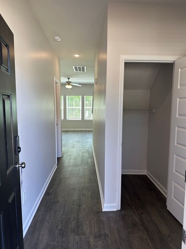 Photo - 2115 Kilpatrick LN