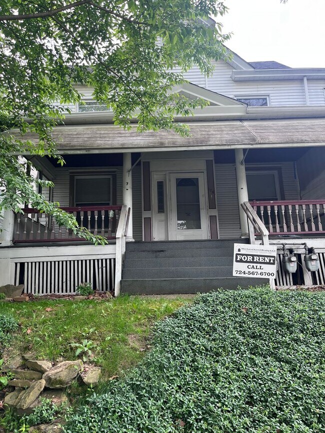 Building Photo - 176 Washington Ave Unit 176 Washington Apt A