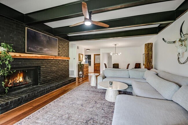Photo - 11125 Pinehurst Dr Unit C