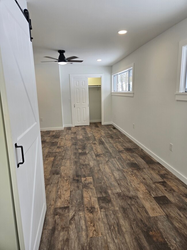 Photo - 111 Zandhoek Rd