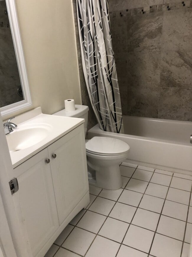 Photo - 417 Woodrow Ave