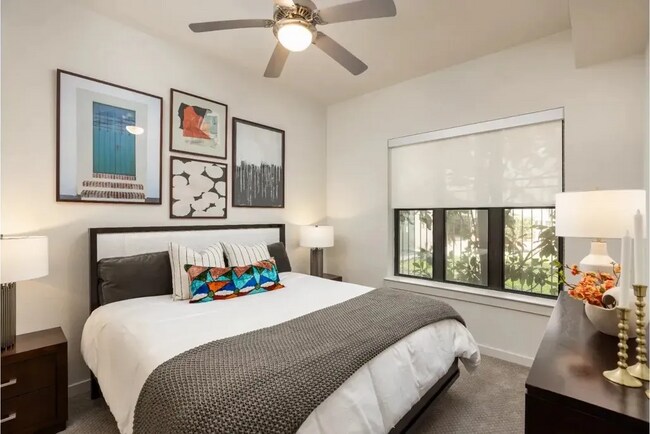 Photo - Upscale 1/1 Apt – Style, Comfort & Conveni... Unit 19YT1