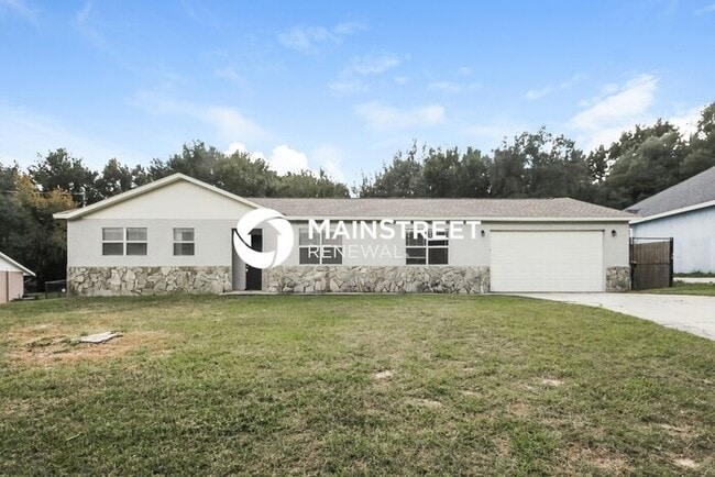 Building Photo - 3 Bedroom Pet-Friendly Home in Winter Haven, FL with Main Street Renewal