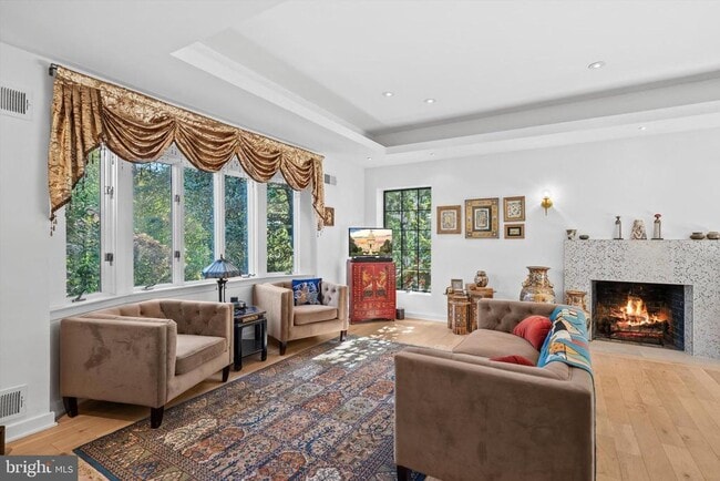 Photo - 4214 50th St NW