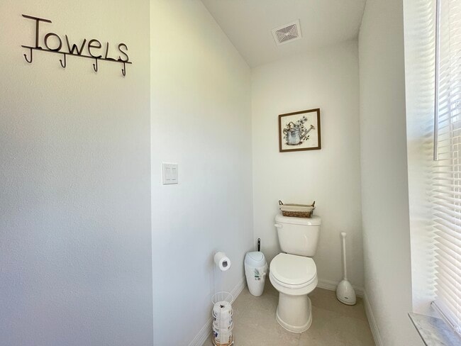 Photo - 342 Parkview Dr