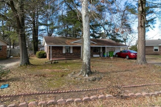 Photo - 114 Willow Loop