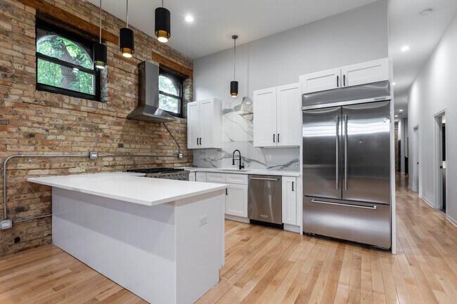 Photo - 2701 W Thomas St