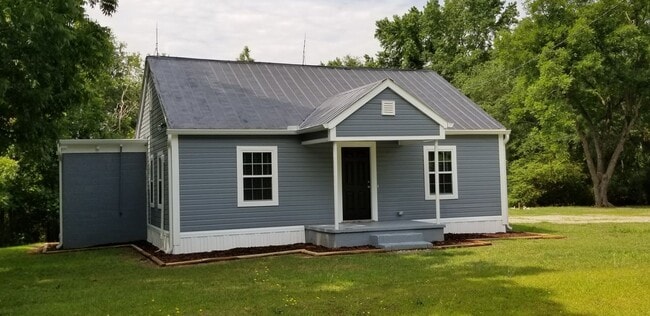 Building Photo - 84 Helms-Dogwood Rd