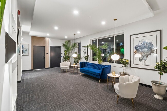 Photo - 2413 Frankford Ave