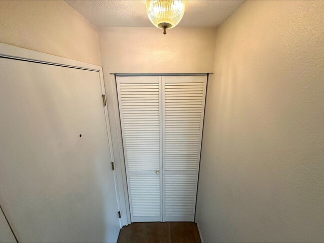 Photo - 6105 N 16th St