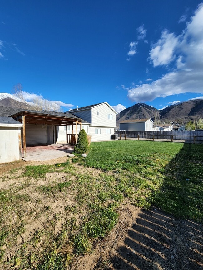 Photo - 1638 S 2960 E St