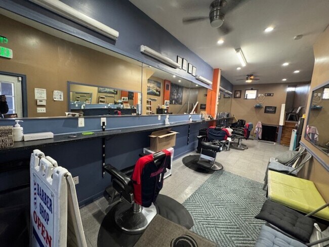 Photo - 2712 Pennsylvania Ave