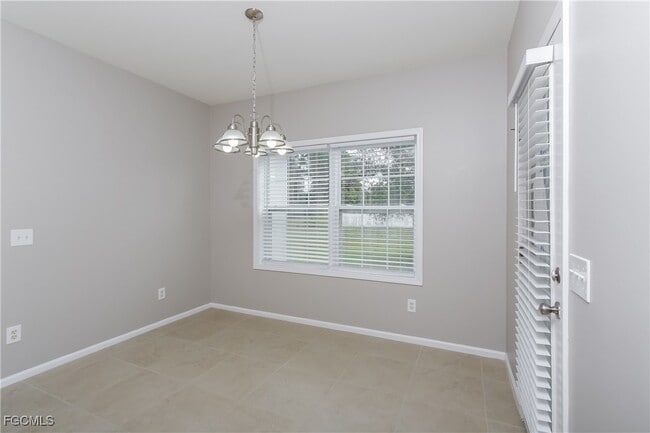 Photo - 4972 Weatherton St
