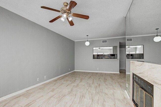 Photo - 807 W 25th St Unit 210