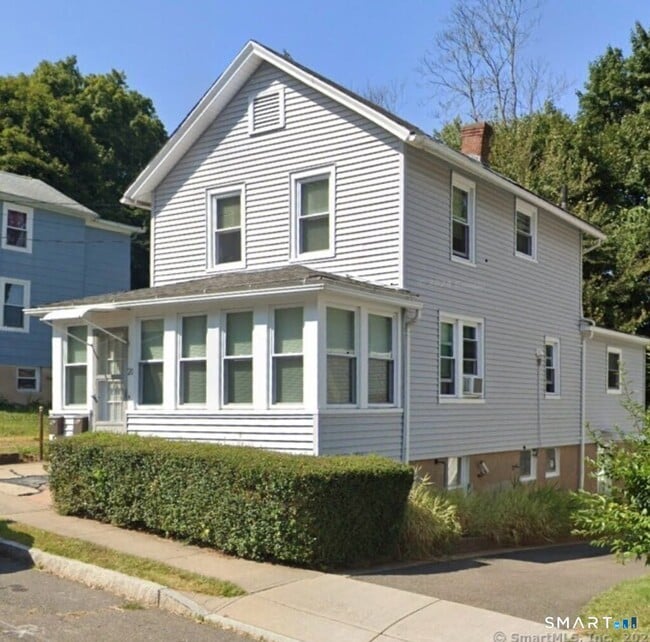 Building Photo - 20 Erin St Unit 2