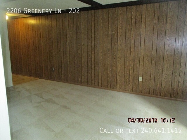 Photo - 2206 Greenery Ln
