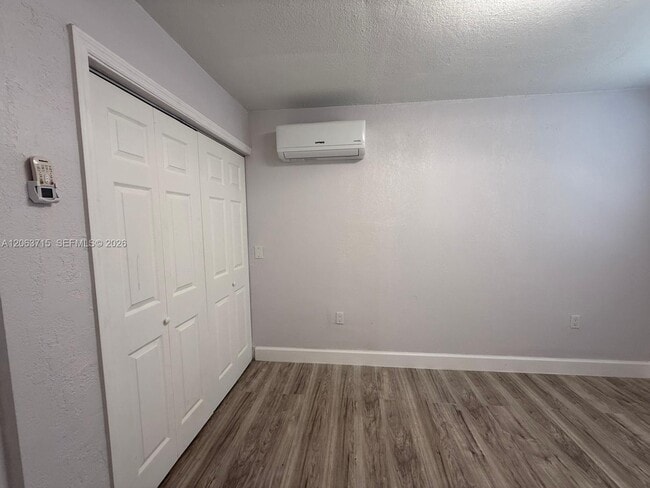 4000 NW 195th St Unit 1
