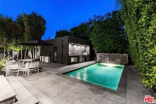 Photo - 903 N Crescent Heights Blvd