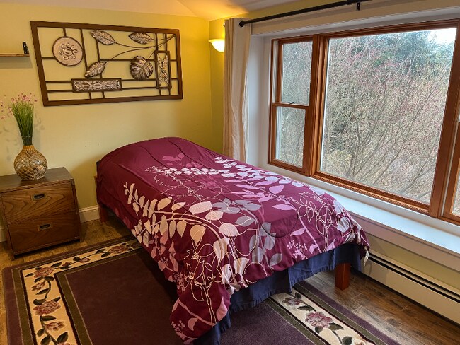 Photo - 1087 N Hoosac Rd