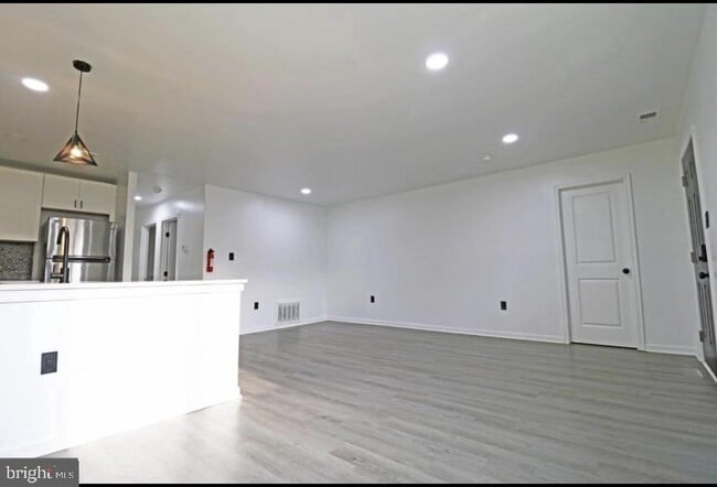 Photo - 511 Corinthian Ave