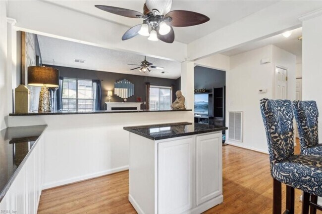 Photo - Charming Chesapeake Ranch on a Cul-de-Sac!