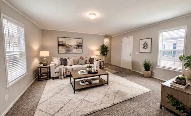 Photo - 417 Chevalier Dr