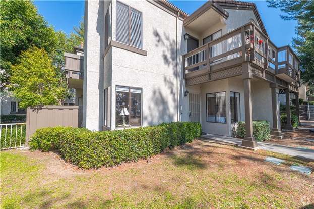 Building Photo - 22757 Lakeway Dr Rental