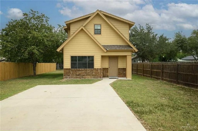 Building Photo - 205 Los Flores Ave Rental