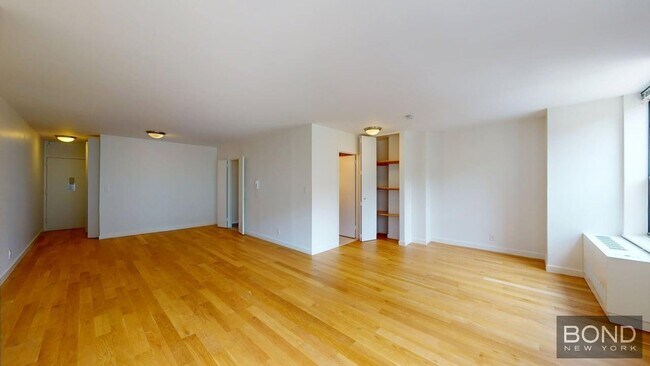 Photo - 247 W 87th St Apartment Unit 4H