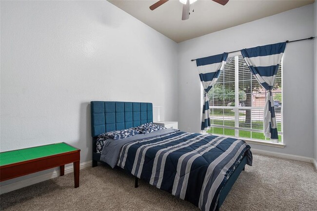 Photo - 424 Atlanta Park Dr