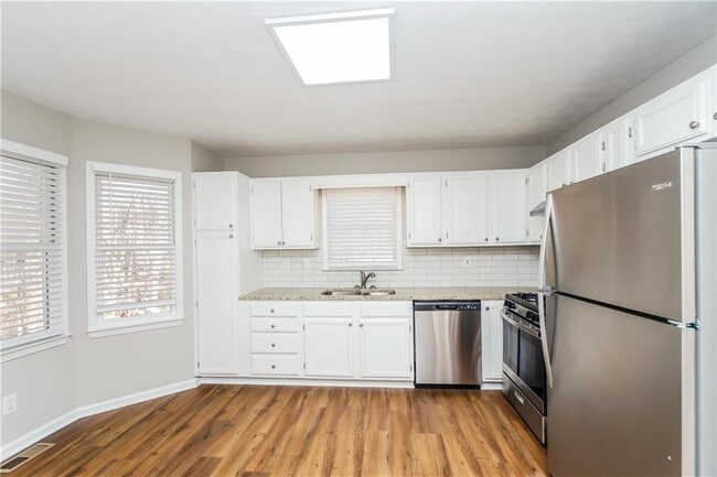 Photo - 108 Brandi Dr