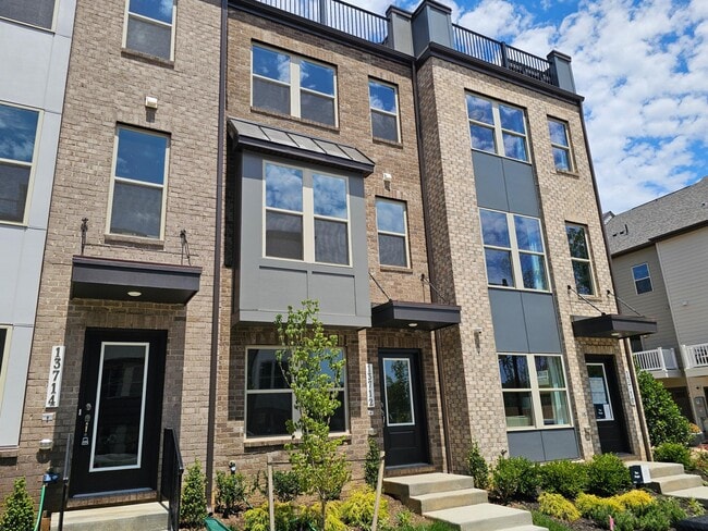 Building Photo - 13712 Cobble Lp