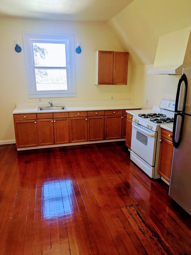Building Photo - 416 Alameda St Unit 04D