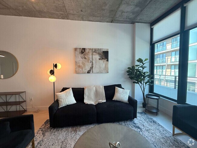 Building Photo - 1222 N 2nd St Rental