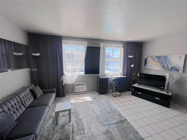 Photo - 6484 Indian Creek Dr Unidad 133