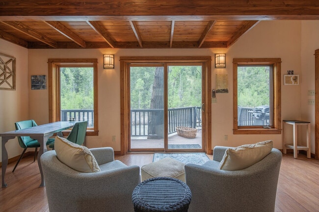 Photo - 15 Juniper Village Dr Unit SI ID1490448P