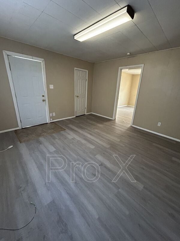 Photo - 302 E 7th St Unit 302 E. 7th Apt 1/2