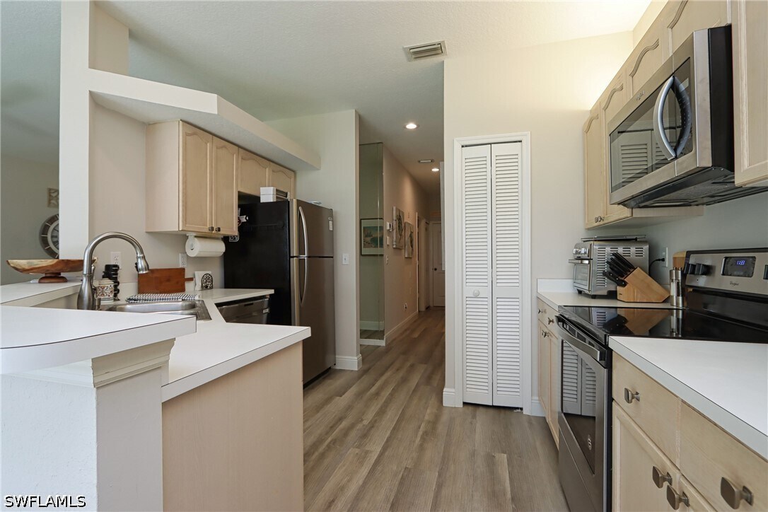 Photo - 13140 Hamilton Harbour Dr Unit F4