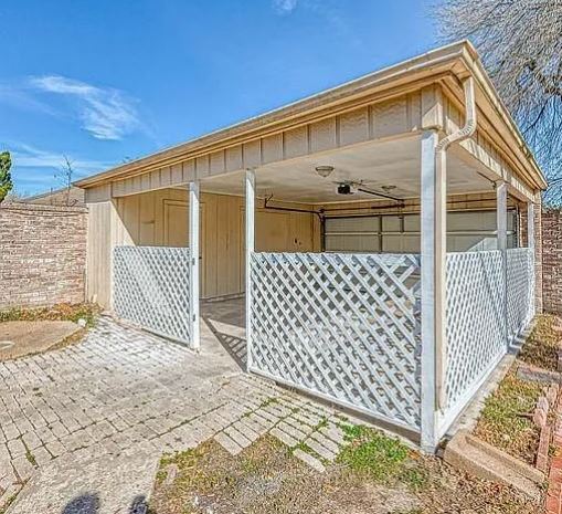 Photo - 3610 Vineyard Dr