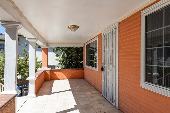 Photo - Quiet back house in Silver Lake!