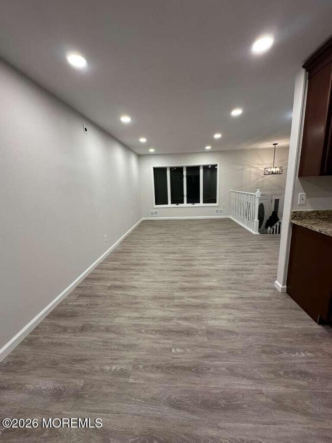 Photo - 24 Cedar Hill Ln