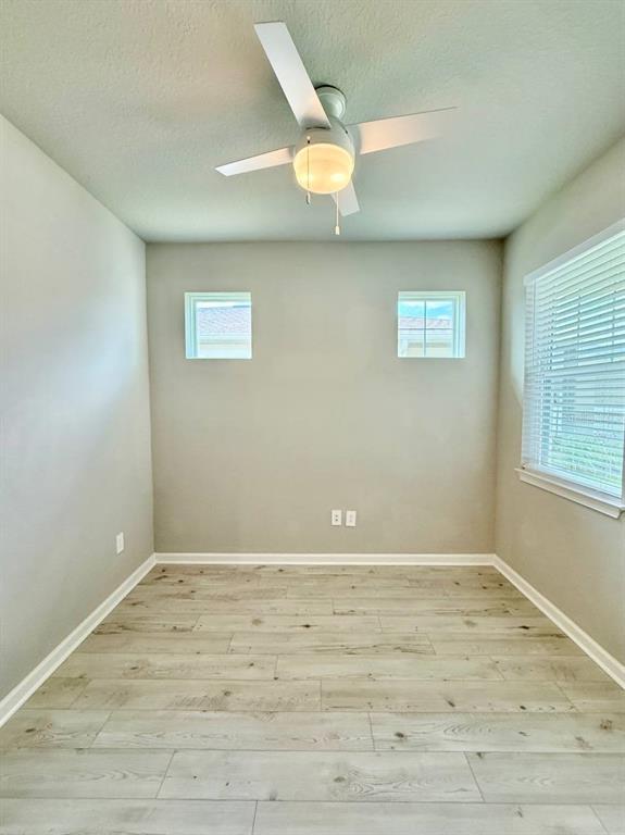 Photo - 6044 Timberdale Ave